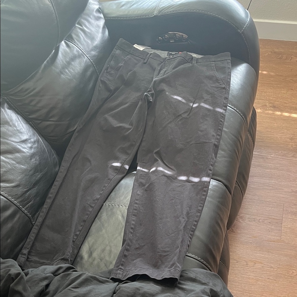 Dockers Men's Dark Gray Chinos